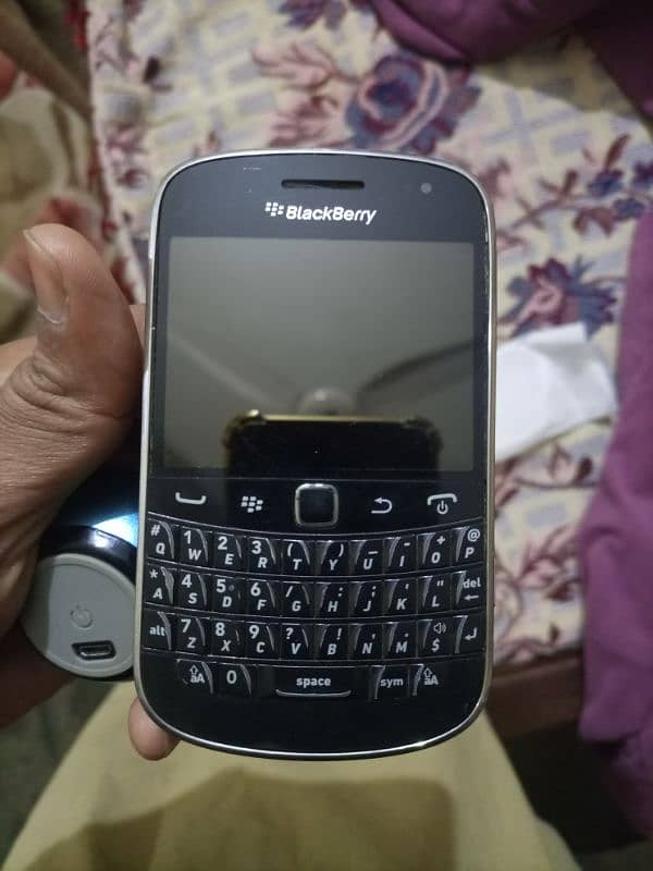 Blackberry Bold 0