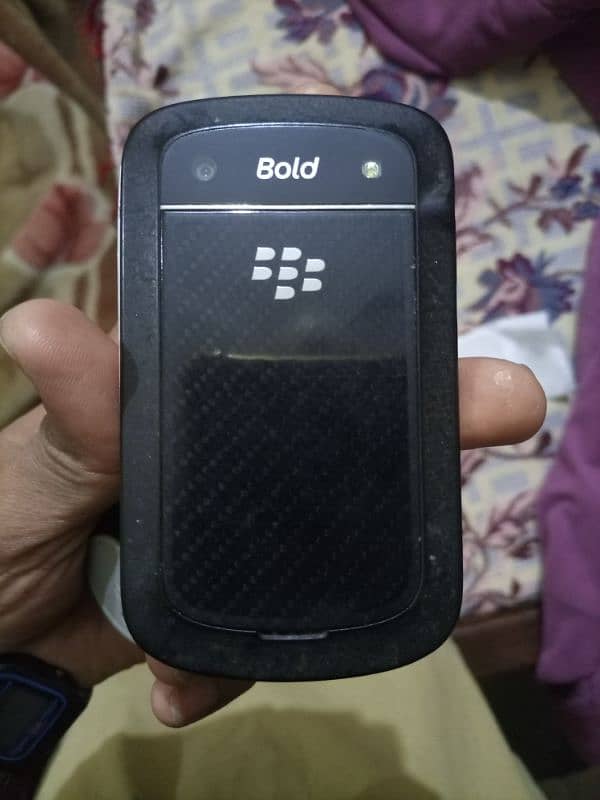 Blackberry Bold 1