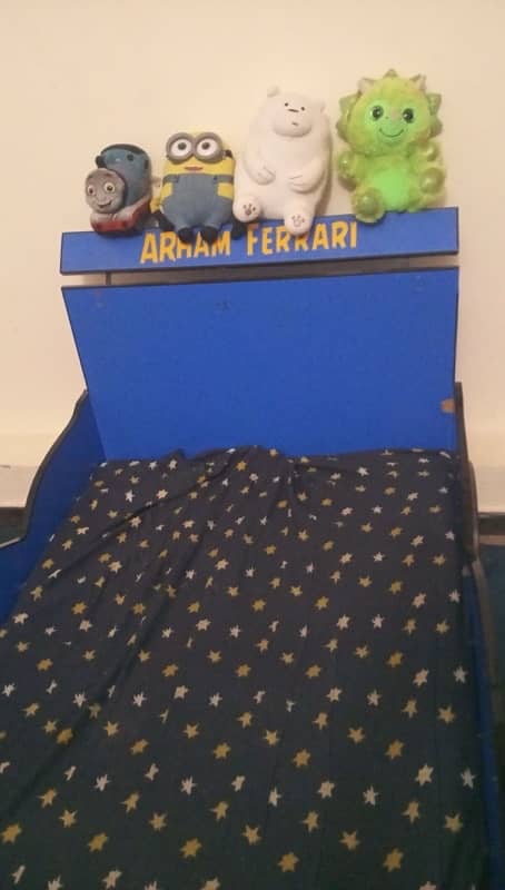 Kids car bed for sale 3