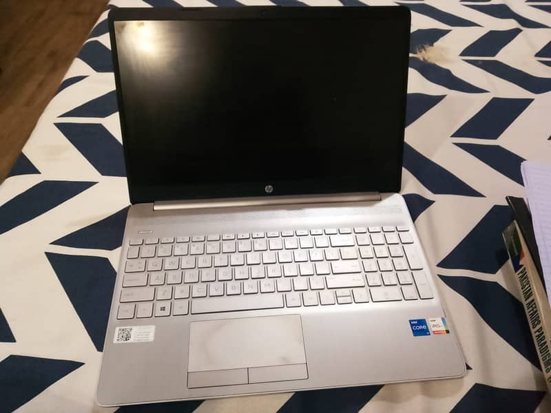 HP Laptop 15s-du3xxx - Core i7 - 11th Generation 1