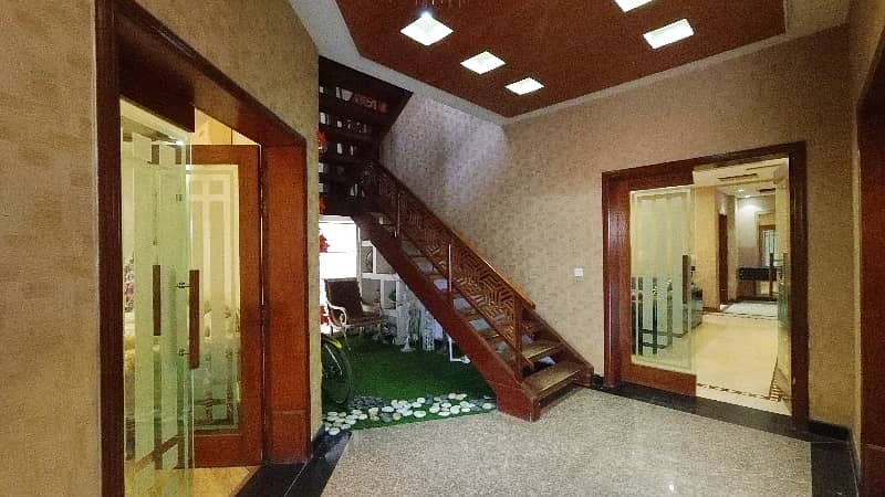 Fully Furnished 2 Kanal House Available In DHA Phase 5 - Block E For Sale 11