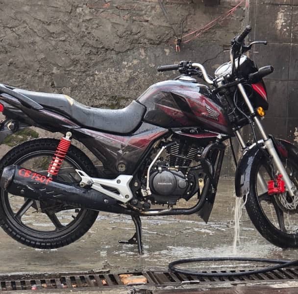 Honda cb 150 f Jhelum no 0