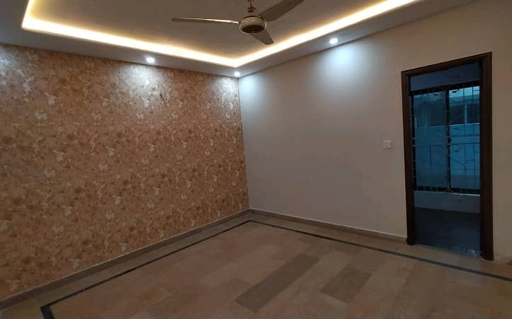 Ideally Located House Of 5 Marla Is Available For rent In Lahore 1