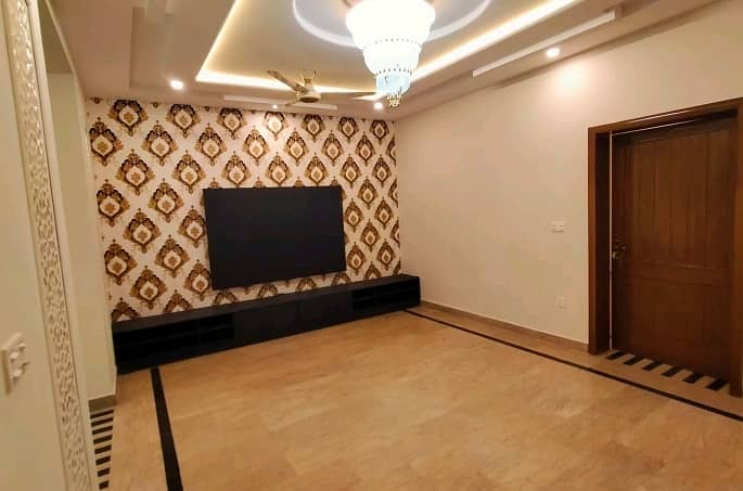 Ideally Located House Of 5 Marla Is Available For rent In Lahore 7