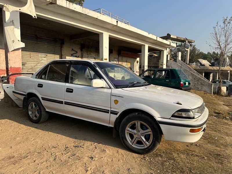 Toyota corolla SE Limited 1989 4