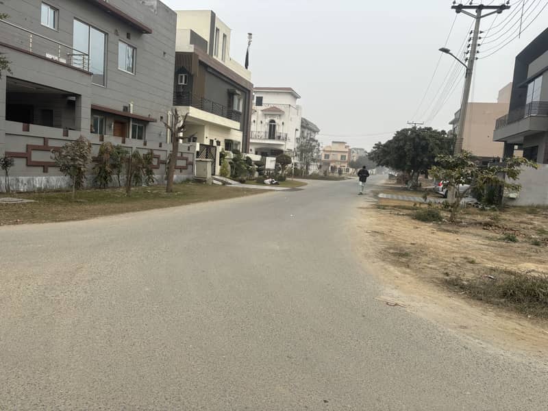 5 MARLA RESIDENTIAL PLOT BLOCK J FOR SALE 1