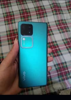 vivo v30 12/256Gb