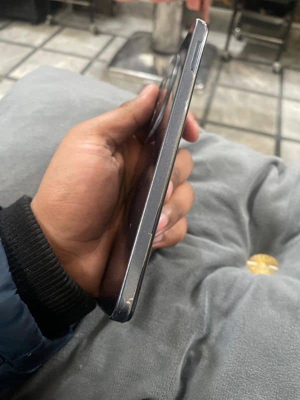 infinix smart 8 pro 128GB 2