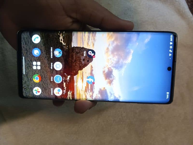 Aquos R6 12/128 not pta 0