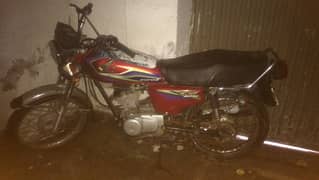 Honda 125 all good urgent sale choti bike lani he