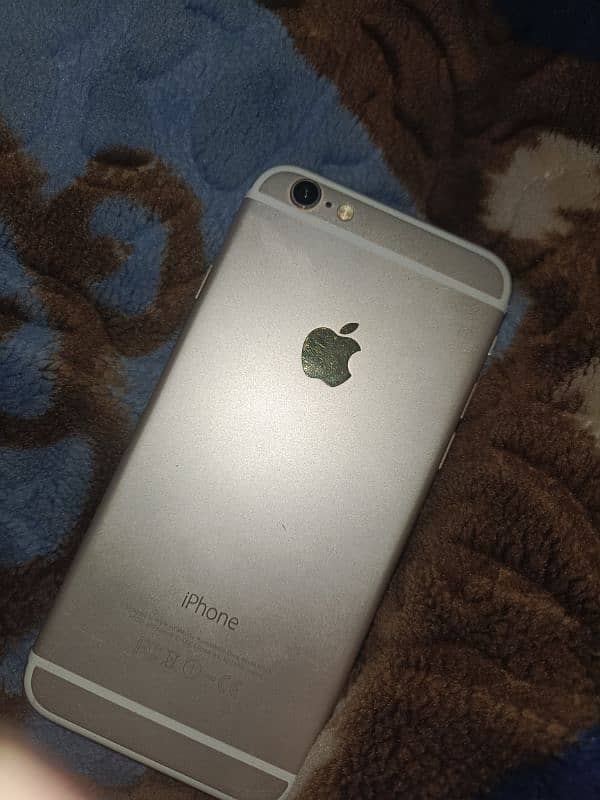 iphone 6  golden color 16 gb non pta 2