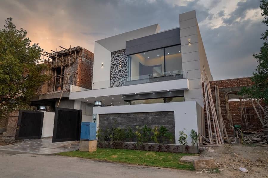 DHA RAHBAR BRAND NEW HOUSE BEAUTIFUL WITH BASEMENT IS UP FOR SALE 0