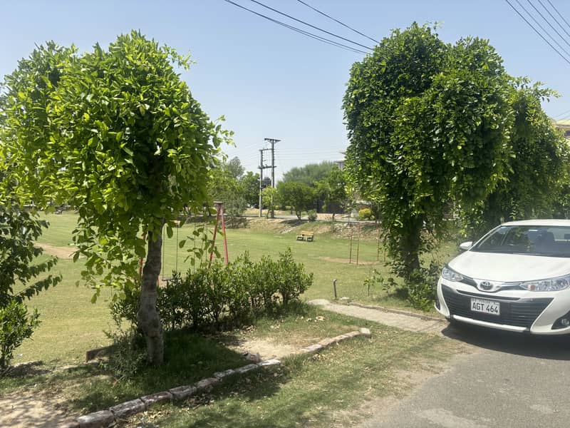 VALENCIA TOWN KANAL PLOT IDEAL LOCATION IS AVAILABLE FOR SALE 1