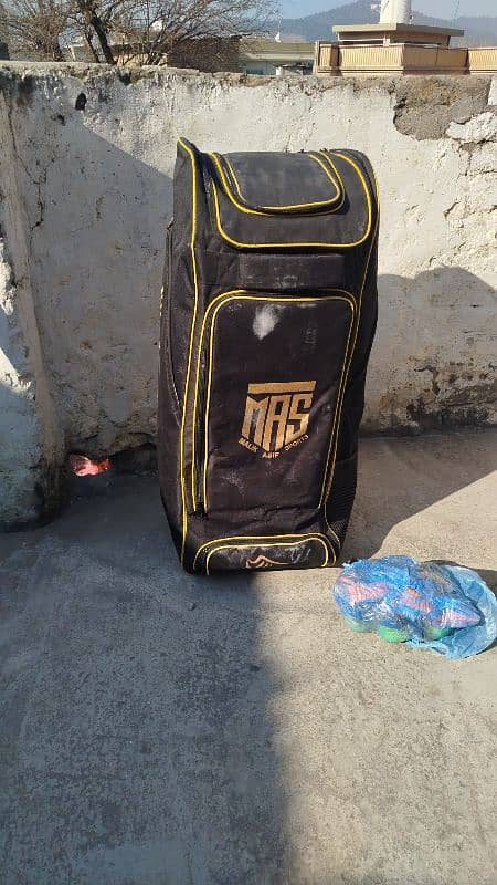 cricket kit bag full size new bulkul new use ni Hoya ha 1