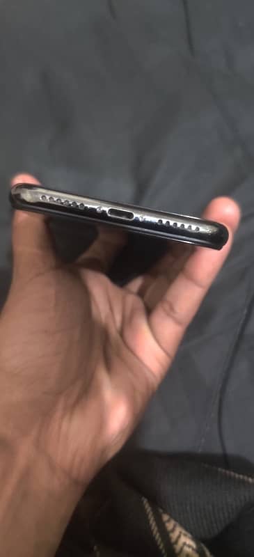 iPhone X pta approved 4