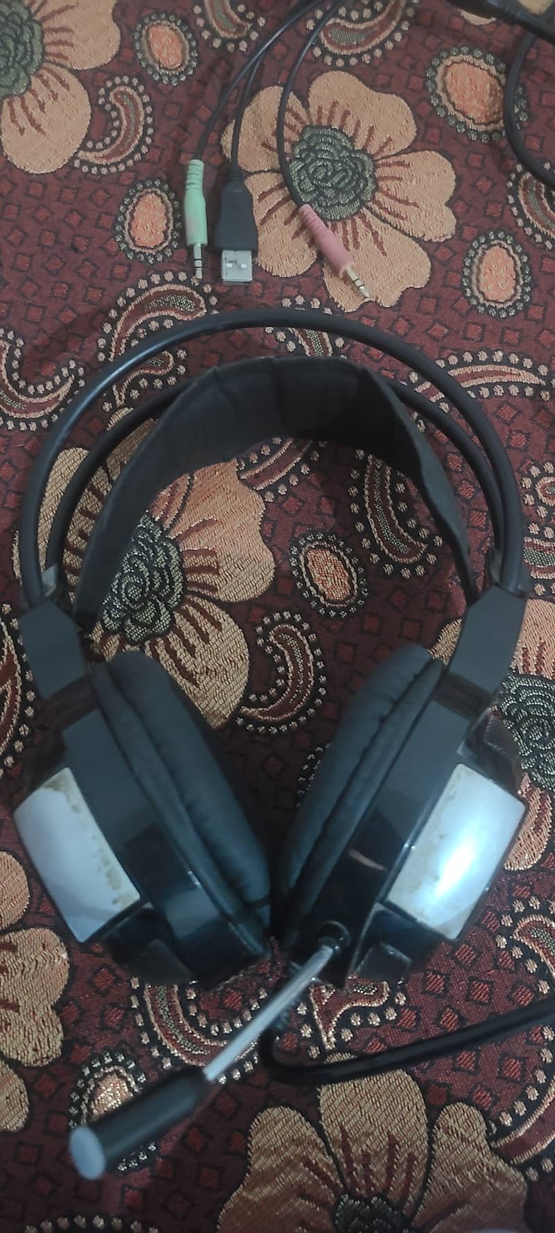 Headphone 1