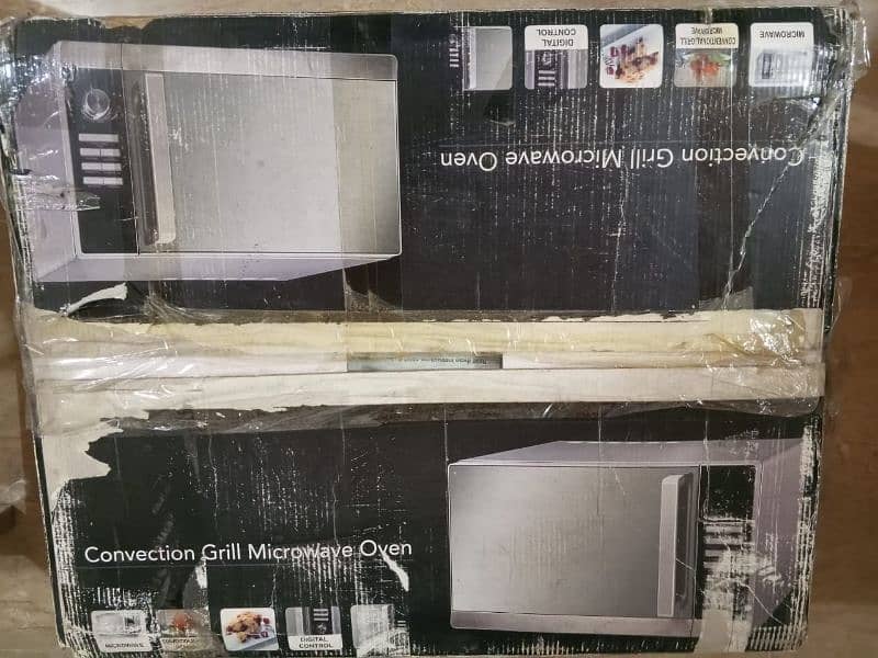 Microwave oven 1