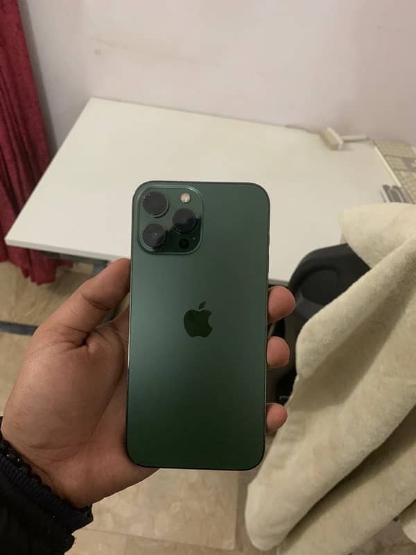 Iphone 13 pro max Factory Unlocked 10