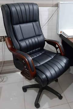 office executive chair Black color