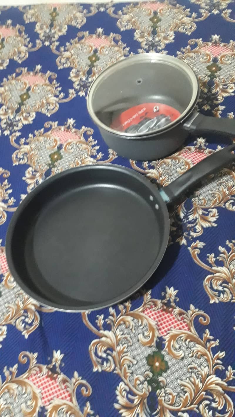 kitchen . non stik 15 pieces set for sale kartn pak 2