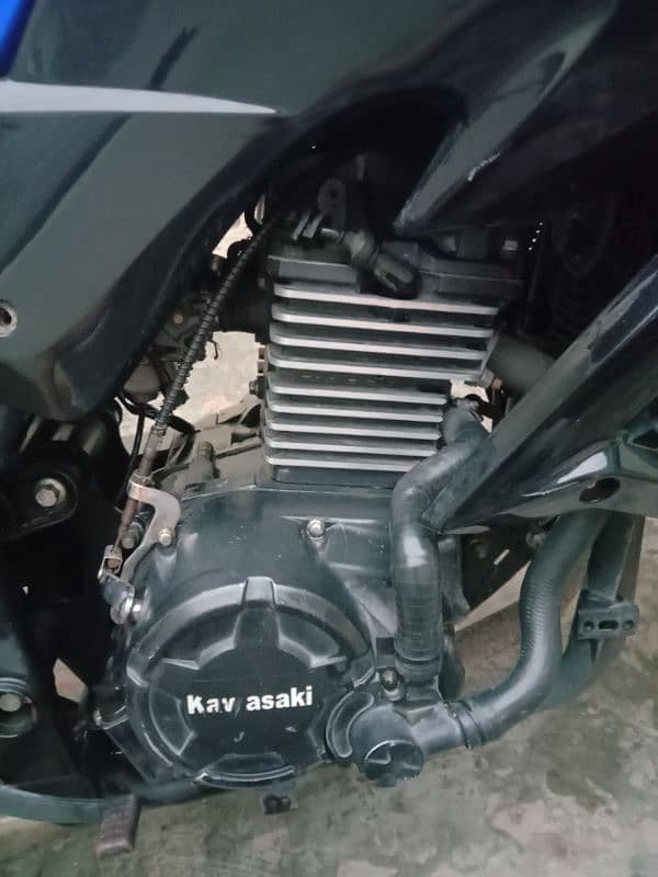 Kawasaki ninja dual cylinder water cool engine 0