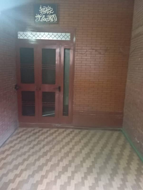 5MARLA DOUBLE STORY HOUSE AWAILABLE FOR SALE IN FASIAL TOWN BLOCK D 3