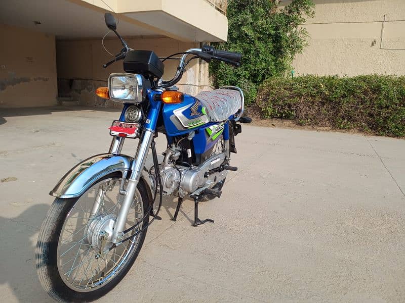 Blue Japanese Atlas Honda Cd-70 Only 2197 KMs Driven. 5