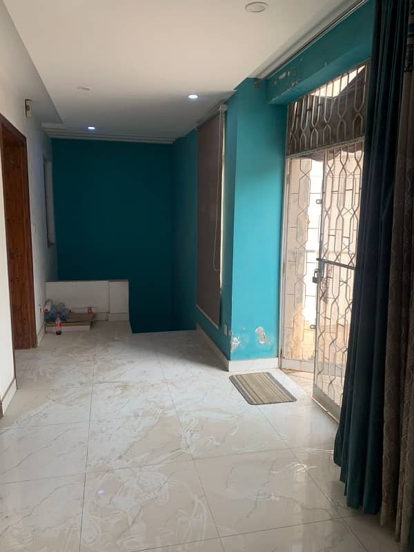 5MARLA SINGLE STORY HOUSE AWAILABLE FOR SALE IN FASIAL TOWN BLOCK D 2