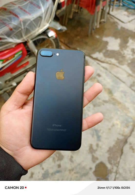 IPHONE 7 PLUS 0