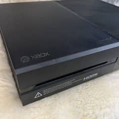 Xbox one 500gb with 1 wireless controller awesome working