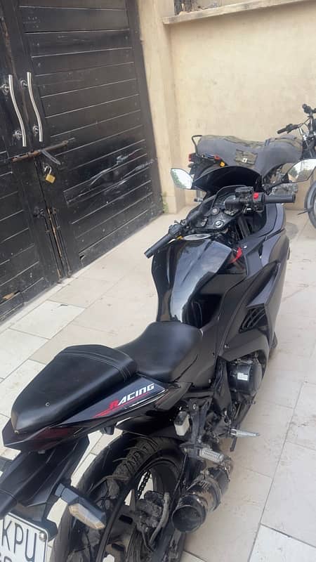 2022 Chinese bike Kawasaki ninja 300 replica  only 2000km driven 7