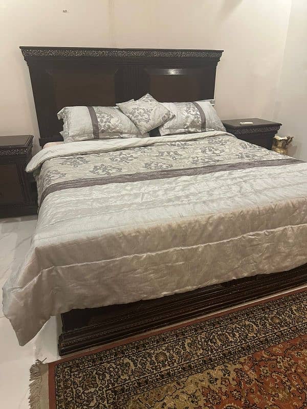 Bed Set // Bed Set with Side , Dressing Table & Mattress // Wooden Bed 4