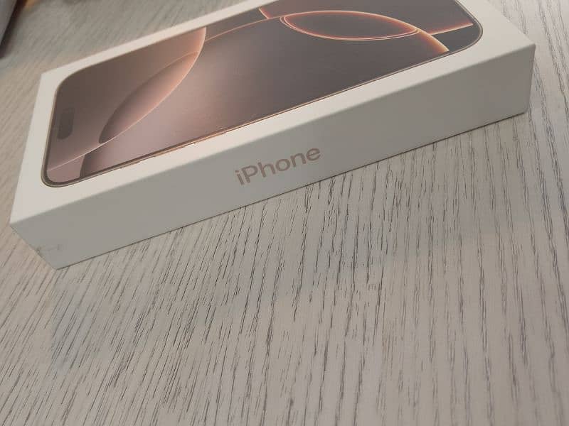 iphone 16 pro Max  Desert Titanium 256GB 1