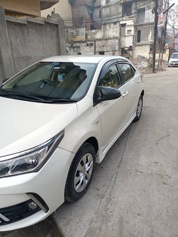 Toyota Corolla XLI 2018 3