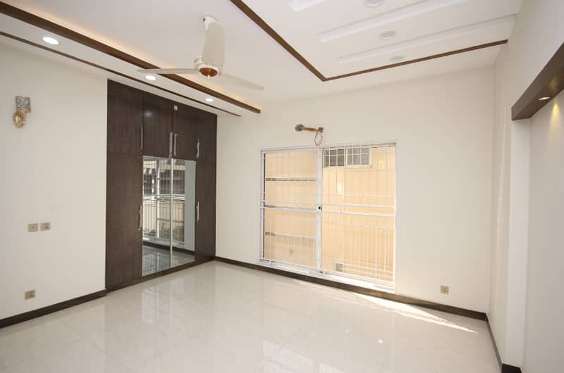 1 Kanal Modern Luxury House Available For Rent Ac Install Gas Available in DHA Lahore Phase 6 22