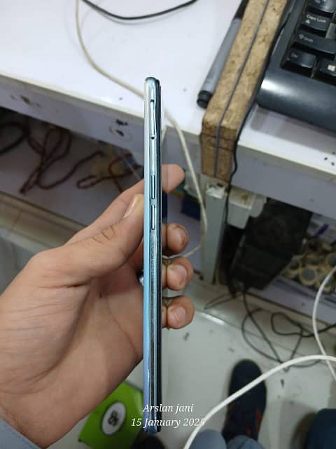 OPPO F15 1