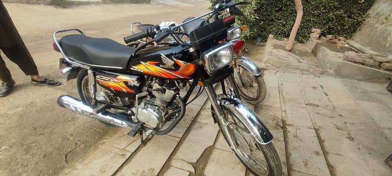 Honda CG125 0