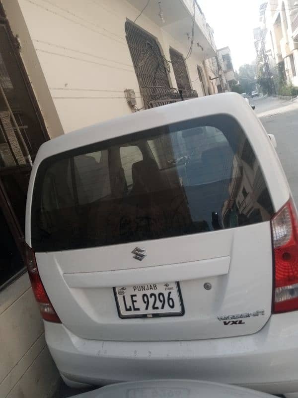 Suzuki Wagon R 2016 1