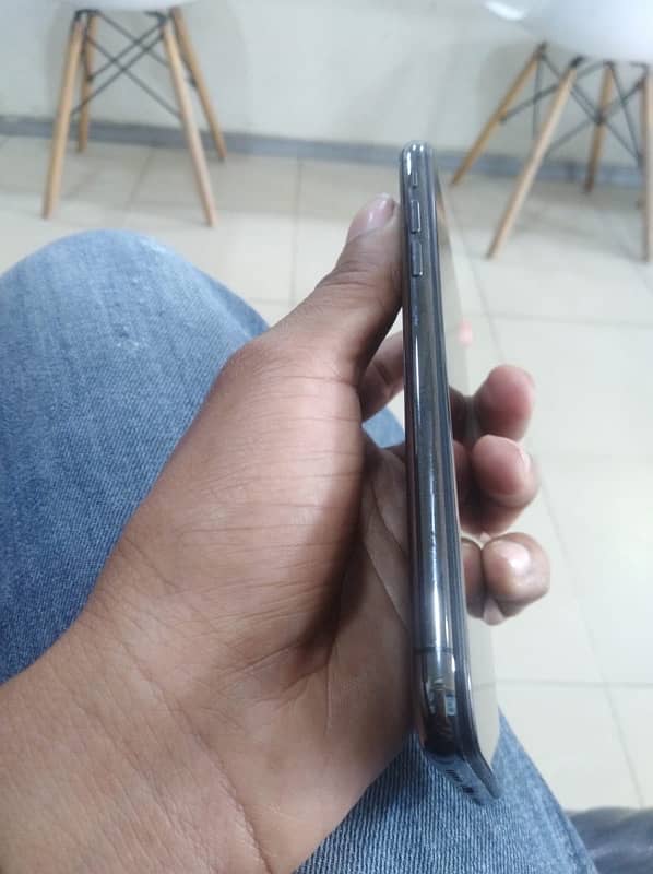 iphone urgent sale 5