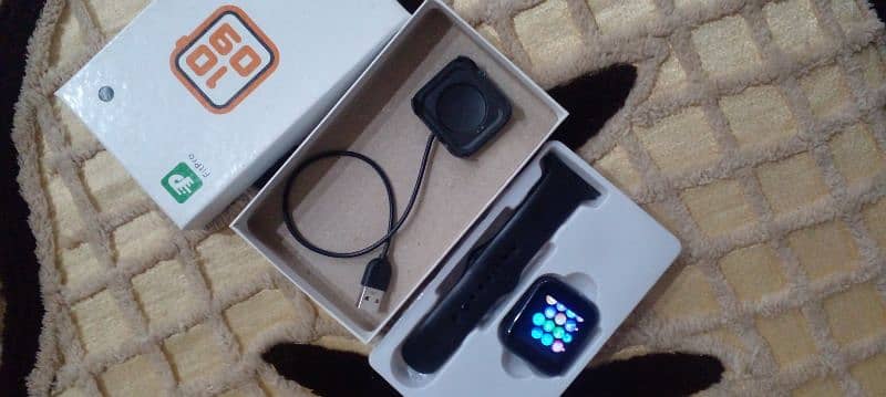 Smart watch T500 4