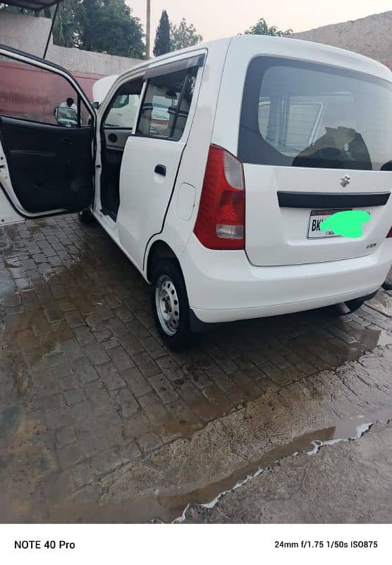 Suzuki Wagon R 2017 1