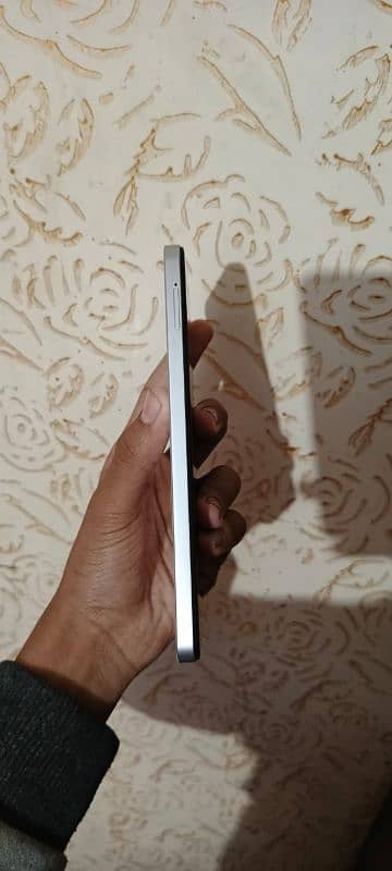 Vivo Y19s Only 25 days Used 6 + 128 1