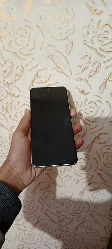 Vivo Y19s Only 25 days Used 6 + 128 2