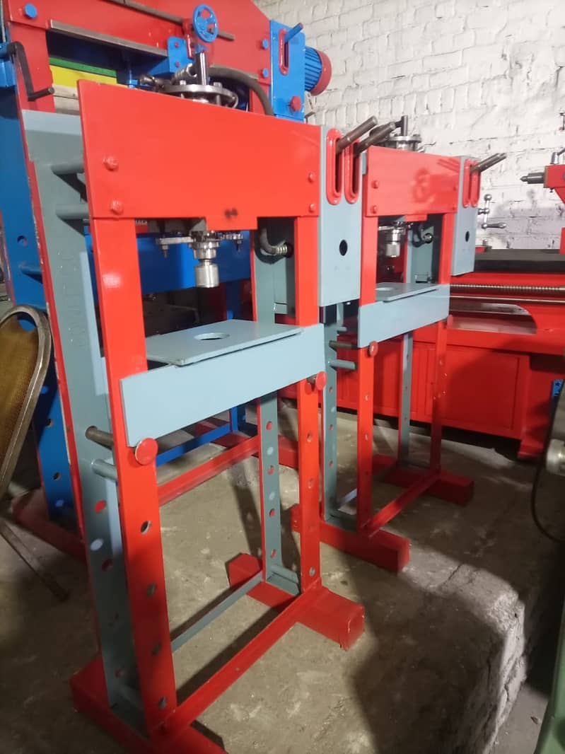 Hydraulic Power Press Machine 5