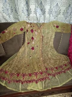 Nakoosh frock with dupatta and inner attached