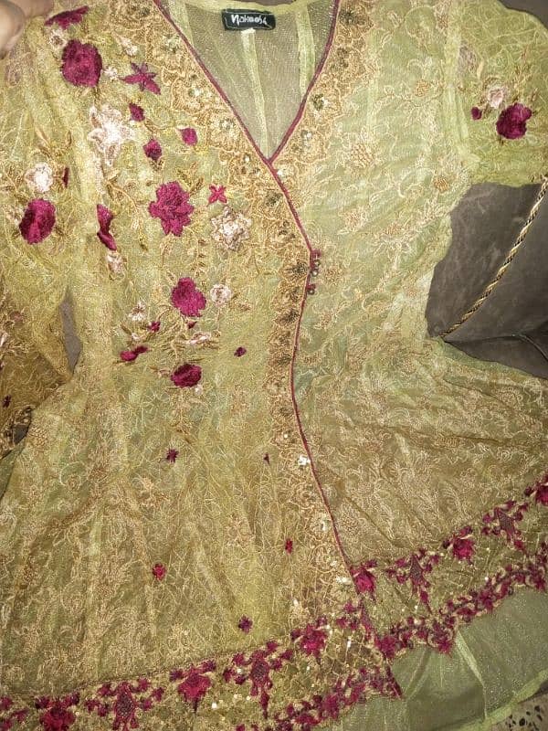 Nakoosh frock with dupatta and inner attached 2