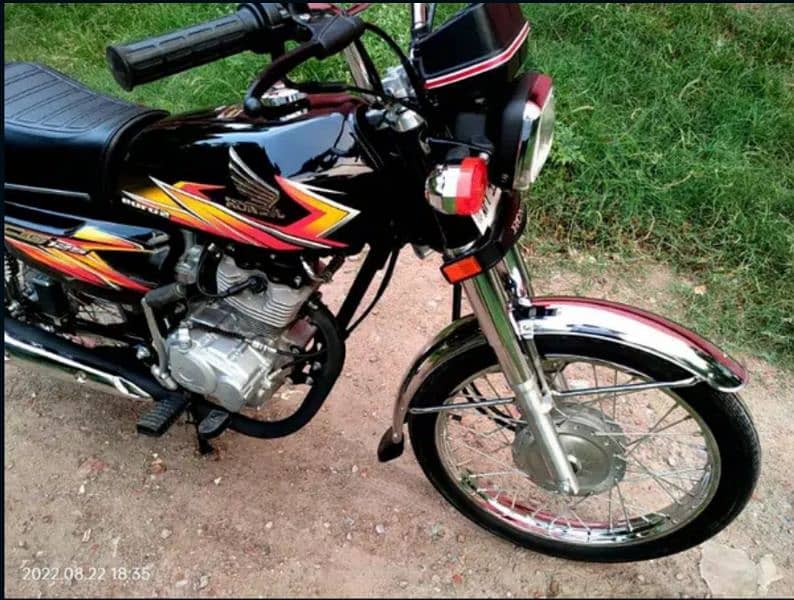 Honda CG 125  Model 2021 | Mileage 7,000 Km's Driven Only 3