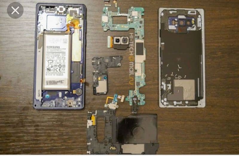 Samsung Note 9 Board With bentry. 1