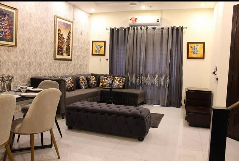 1bed room VIP apartment for rent on daily basis in bahria town 4