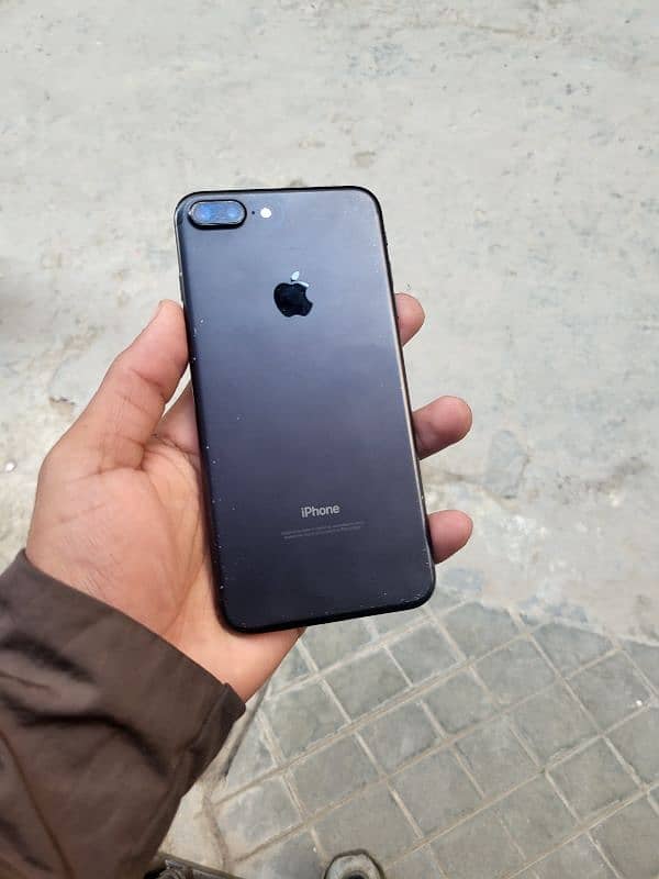 iphone 7plus 128gb pta approved official 0